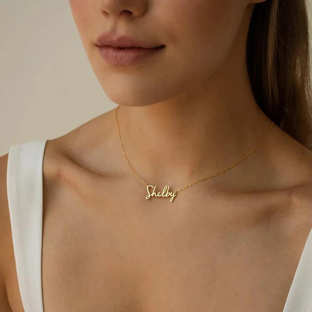Colar com nome personalizado para mulheres, joias de aço inoxidável, letra personalizada, pingente de placa de identificação, correntes cruzadas douradas, gargantilha de pescoço, presente